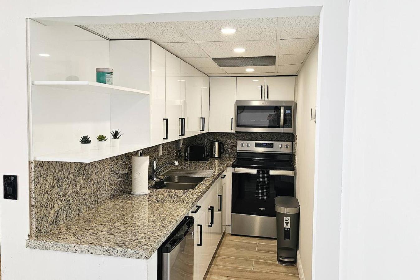 Chic And Cosy 1 Bedroom Suite Miami Beach Exterior photo